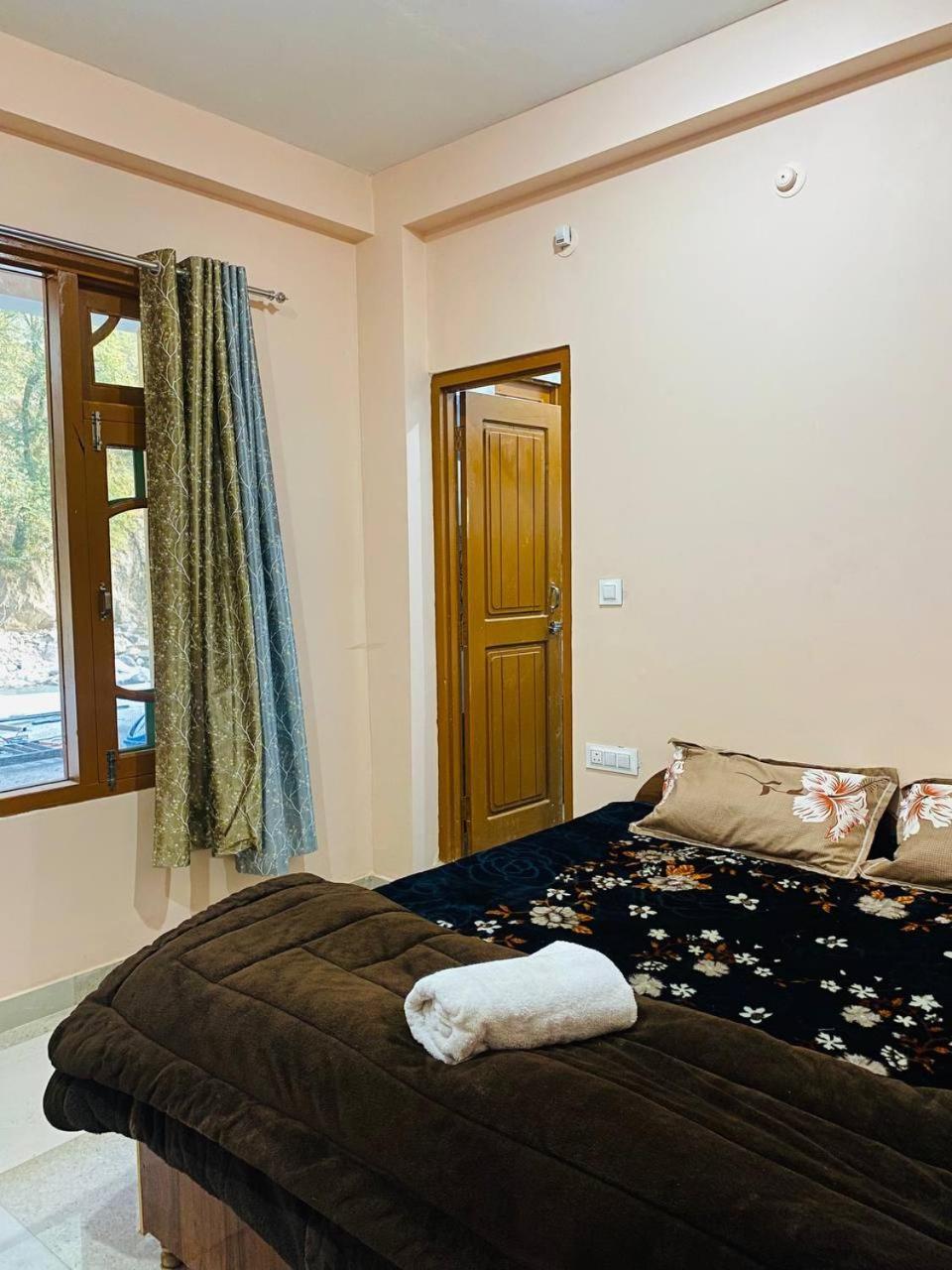 Hom House Of Mannmauji Riverside كاسول المظهر الخارجي الصورة